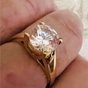 2 Carat  Engagement Ring 14K